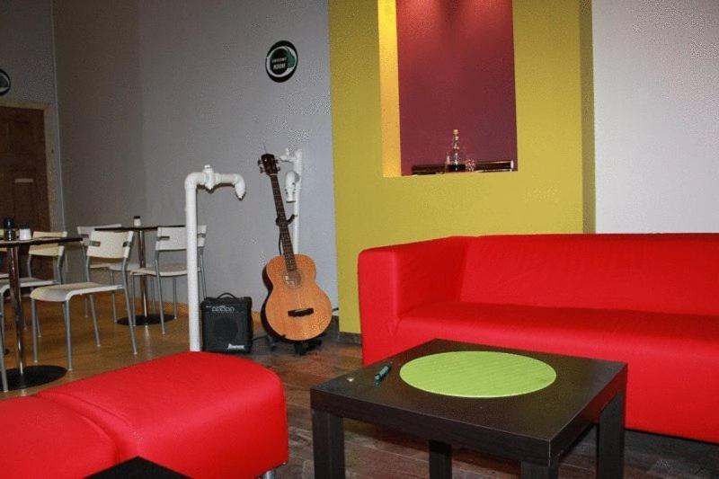 La Guitarra Hostel Poznan Bagian luar foto